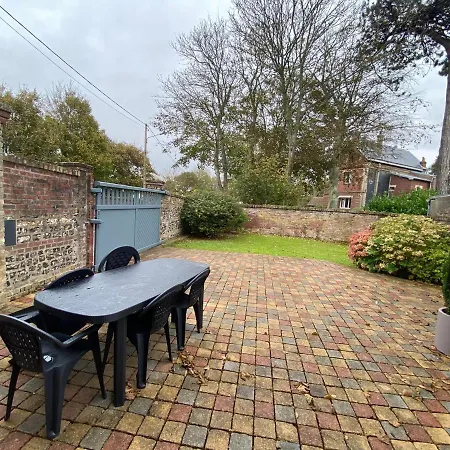 Le Philo By Holidieppe